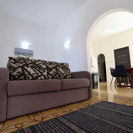 Sky Terrace Near Spinola Bay T3 *