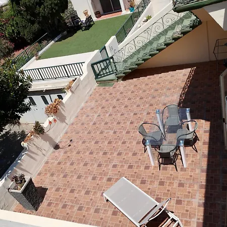Sky Terrace Near Spinola Bay T3 아파트 *