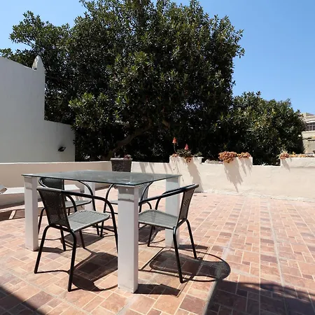 Sky Terrace Near Spinola Bay T3 *